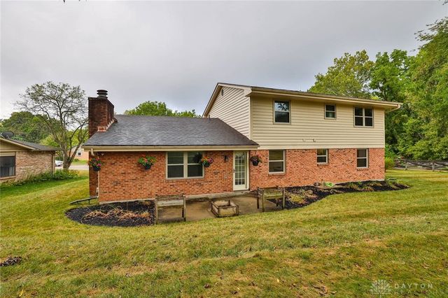 120 Clearview Drive, Springboro, OH 45066
