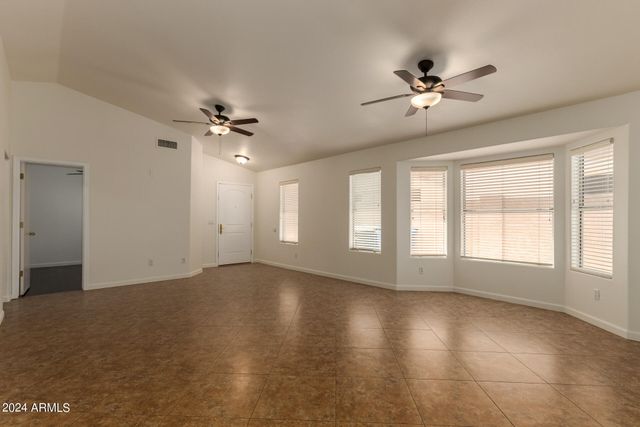 4634 E Grovers Avenue, Phoenix, AZ 85032