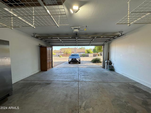 4634 E Grovers Avenue, Phoenix, AZ 85032