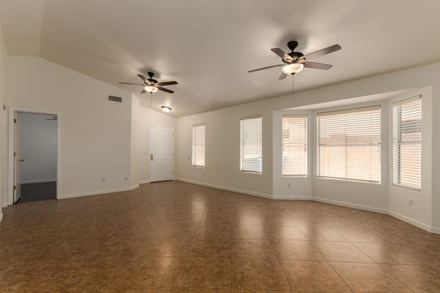 4634 E Grovers Avenue, Phoenix, AZ 85032