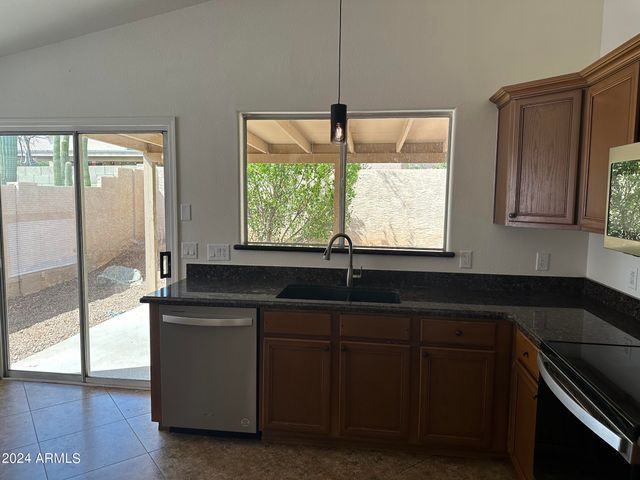 4634 E Grovers Avenue, Phoenix, AZ 85032
