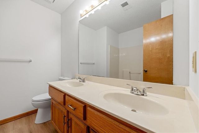 15456 Floyd Street, Overland Park, KS 66223