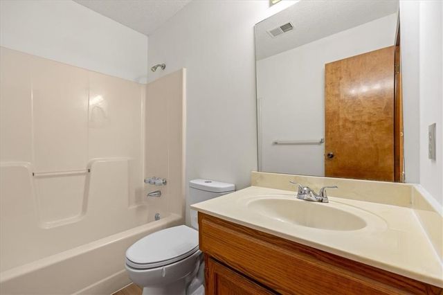 15456 Floyd Street, Overland Park, KS 66223