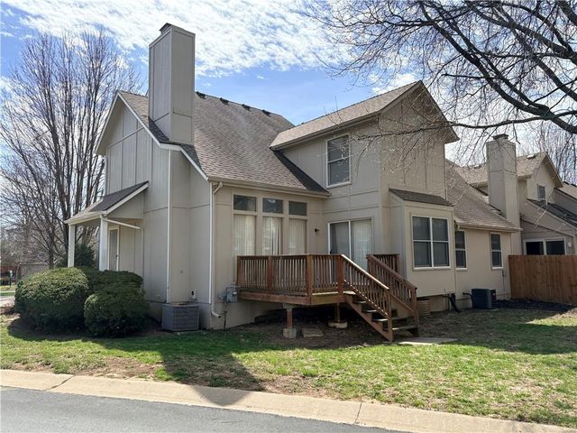 15456 Floyd Street, Overland Park, KS 66223