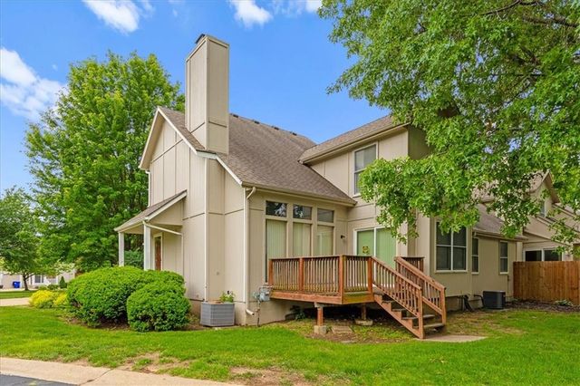 15456 Floyd Street, Overland Park, KS 66223