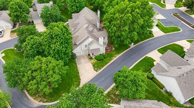 15456 Floyd Street, Overland Park, KS 66223