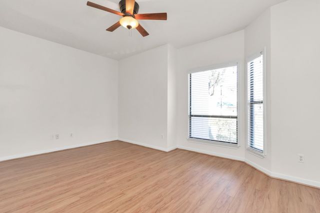 4144 Greystone Way 703, Sugar Land, TX 77479