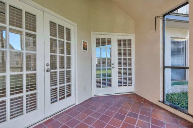 4144 Greystone Way 703, Sugar Land, TX 77479