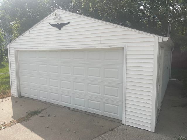 317 N Bates Street, Saginaw, MI 48602