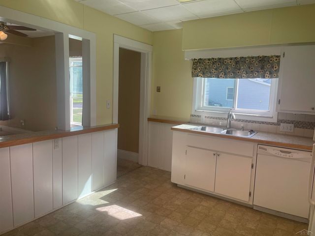 317 N Bates Street, Saginaw, MI 48602