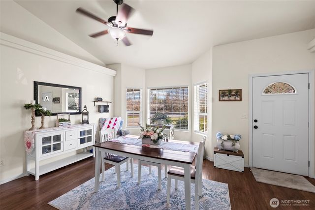 810 Cody Street SE, Rainier, WA 98576