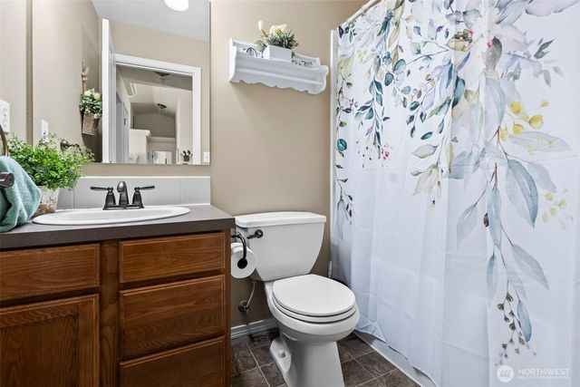 810 Cody Street SE, Rainier, WA 98576