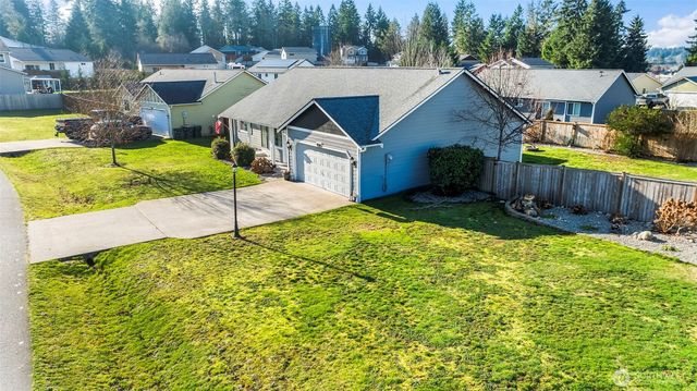 810 Cody Street SE, Rainier, WA 98576