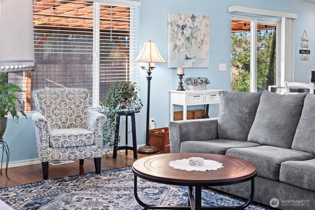 810 Cody Street SE, Rainier, WA 98576