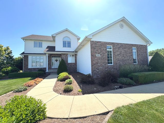 2305 Fox Run Drive, Kankakee, IL 60901