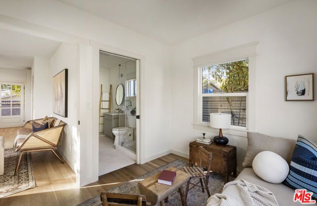 1411 Armadale Avenue, Los Angeles, CA 90042