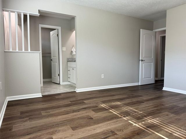 15815 Whipple Tree Drive, Houston, TX 77070