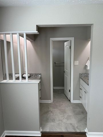 15815 Whipple Tree Drive, Houston, TX 77070