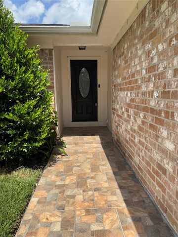 15815 Whipple Tree Drive, Houston, TX 77070