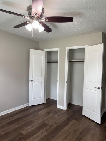 15815 Whipple Tree Drive, Houston, TX 77070