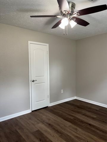 15815 Whipple Tree Drive, Houston, TX 77070