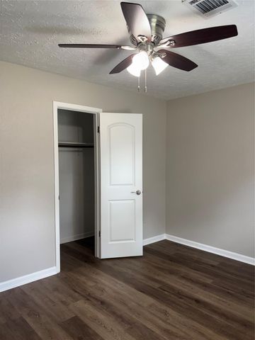 15815 Whipple Tree Drive, Houston, TX 77070