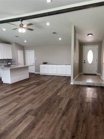 15815 Whipple Tree Drive, Houston, TX 77070