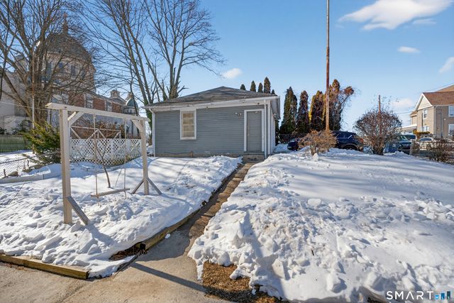 361 Ridgefield Avenue 1, Bridgeport, CT 06610