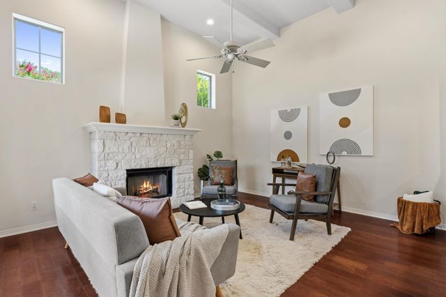 8917 Old Lampasas TRL 8, Austin, TX 78750