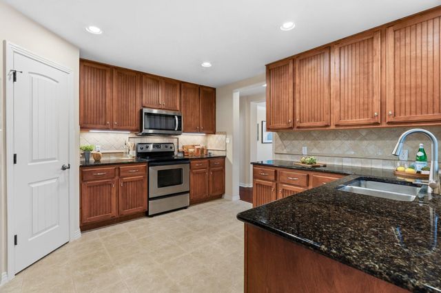 8917 Old Lampasas TRL 8, Austin, TX 78750