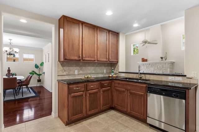 8917 Old Lampasas TRL 8, Austin, TX 78750