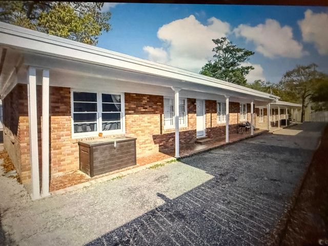 706 Mitchell Dr., Myrtle Beach, SC 29577