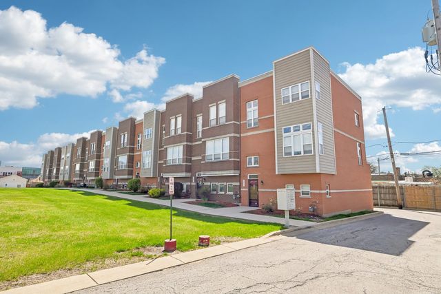 5241 W Galewood Avenue, Chicago, IL 60639