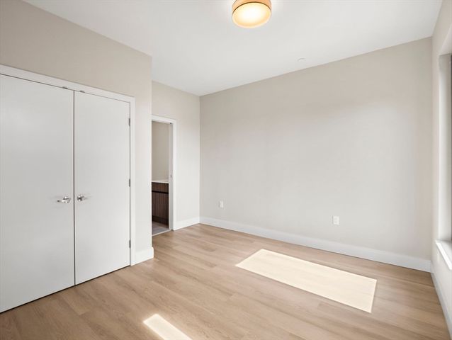 249 Corey Rd 401, Boston, MA 02135