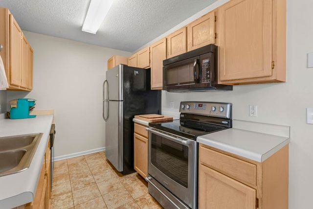 2268 Essex Dr Apt F, Surfside Beach, SC 29575