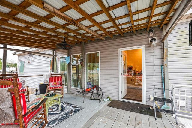 4458 Old Buck Creek Rd., Longs, SC 29568