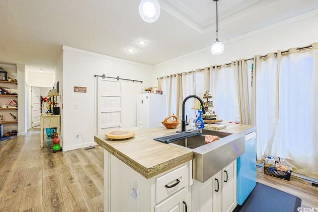 4458 Old Buck Creek Rd., Longs, SC 29568