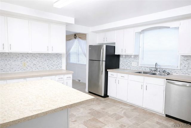 263 Fruitwood Terrace, Amherst, NY 14221