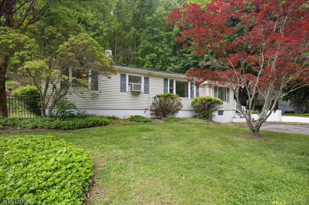 59 Old Croton Rd, Raritan Twp., NJ 08822