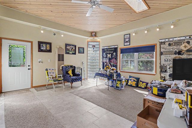 20759 Carpenter Drive, Battle Creek, MI 49017