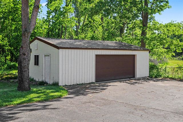 20759 Carpenter Drive, Battle Creek, MI 49017