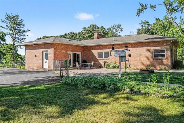 20759 Carpenter Drive, Battle Creek, MI 49017