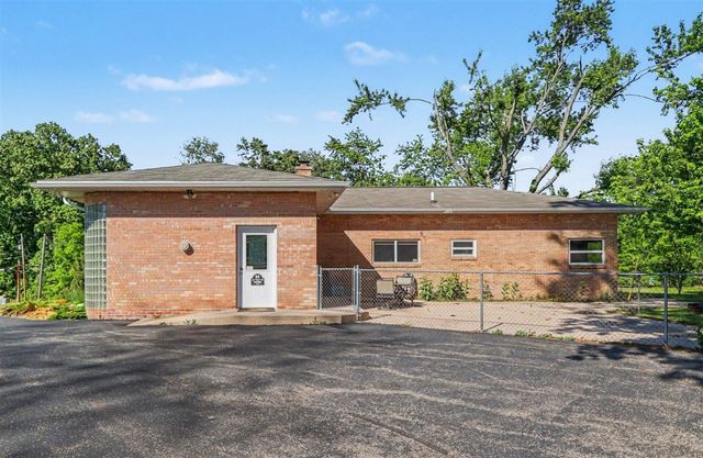 20759 Carpenter Drive, Battle Creek, MI 49017