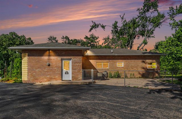 20759 Carpenter Drive, Battle Creek, MI 49017
