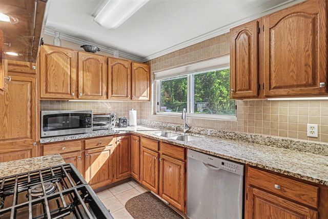 20759 Carpenter Drive, Battle Creek, MI 49017