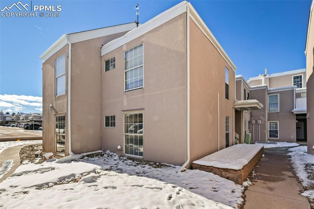 3240 Van Teylingen Drive E, Colorado Springs, CO 80917