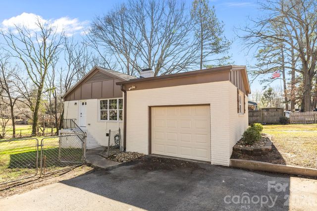 1722 Hartford Drive, Gastonia, NC 28052