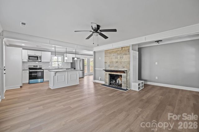 1722 Hartford Drive, Gastonia, NC 28052