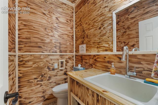 13575 old pueblo Road, Fountain, CO 80817