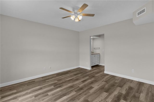 22 Plantation Drive 106, Vero Beach, FL 32966